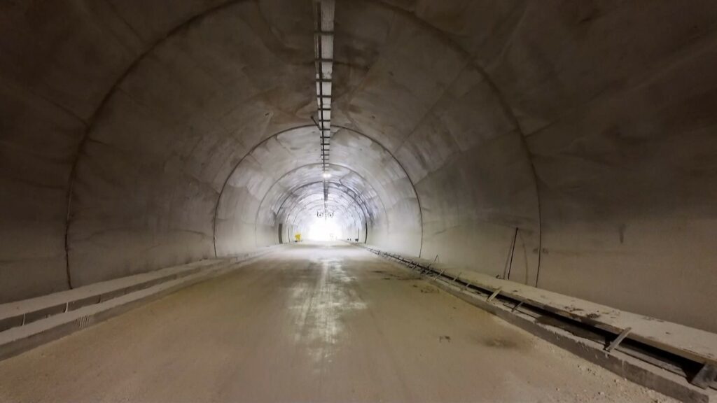 Rrugët me pagesë, ARRSH 1.2 mln euro për platformën e re, përfshihen Llogoraja dhe Kashar-Lekaj